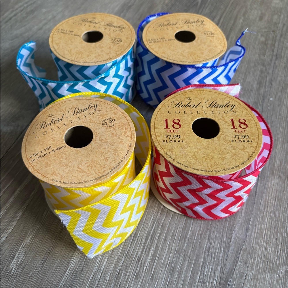 Chevron ribbon bundle